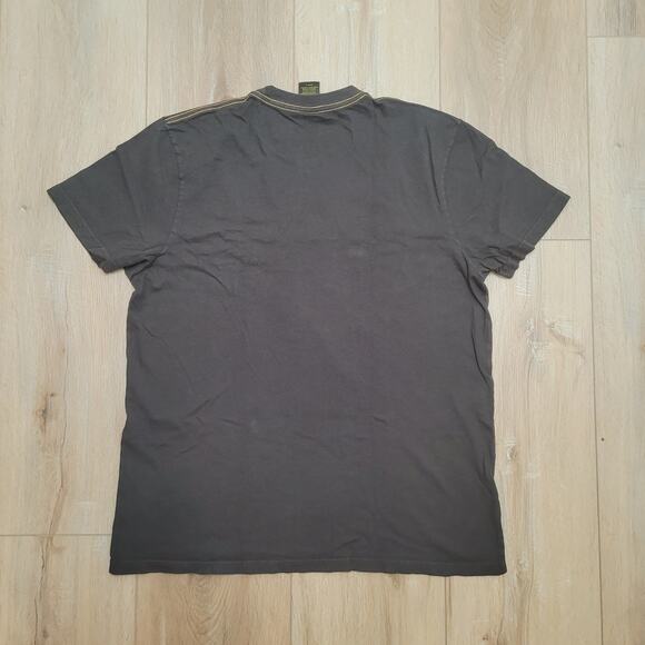 Lucky Brand T-Shirt Mens Large Classic Fit TRUE TO SIZE "Electric Rock" Guitar - Picture 3 of 5